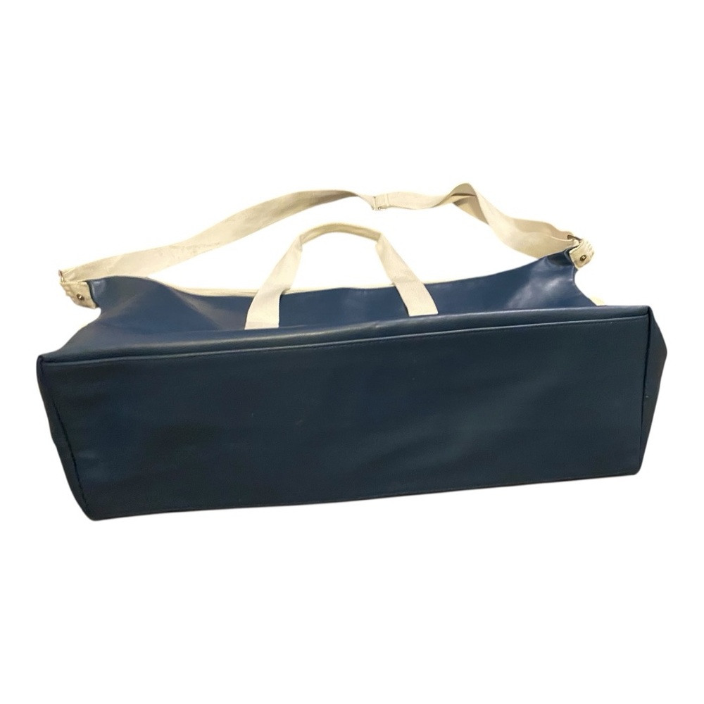 Calvin Klein Blue and White Large Weekender Duffle Bag waterproof beach tote - Picture 6 of 8